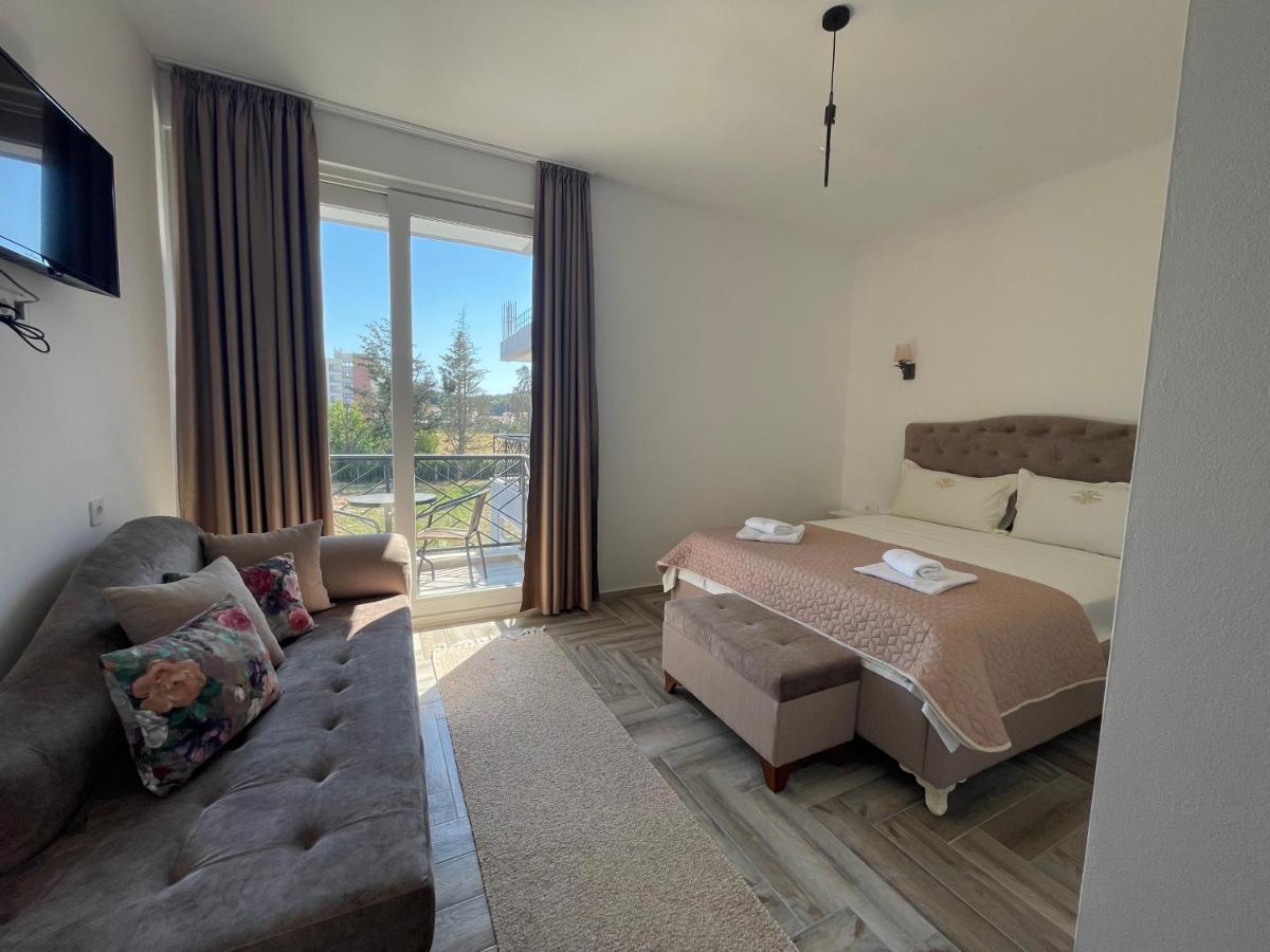 Belami Luxury Apartments Ulcinj Buitenkant foto