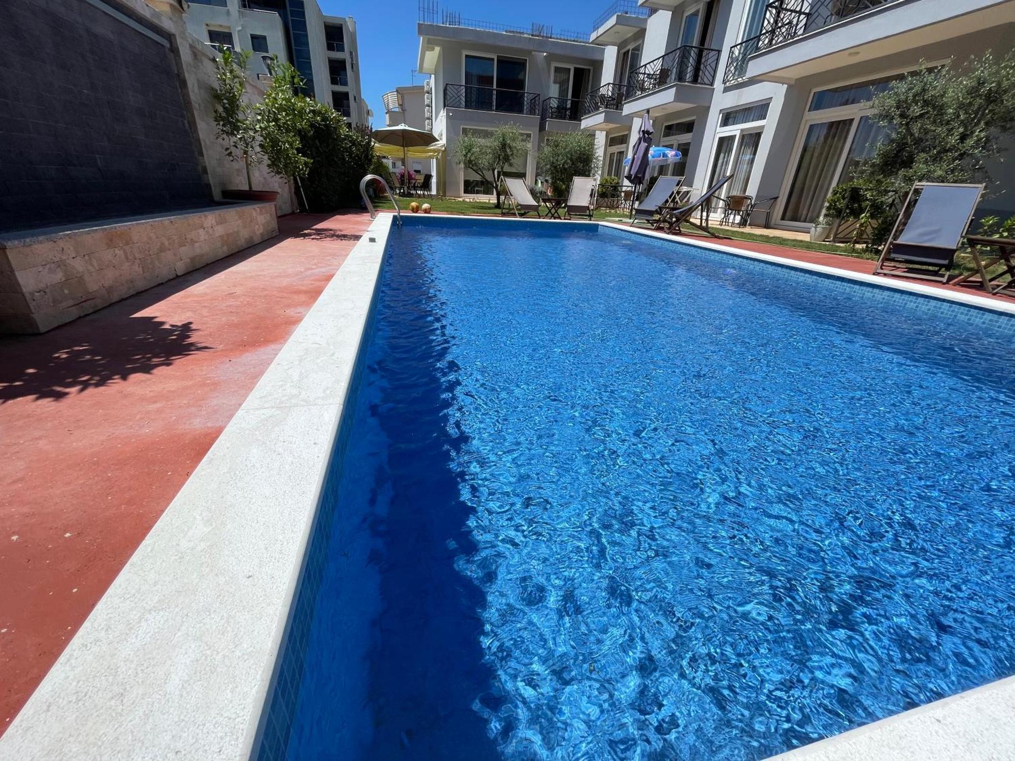 Belami Luxury Apartments Ulcinj Buitenkant foto